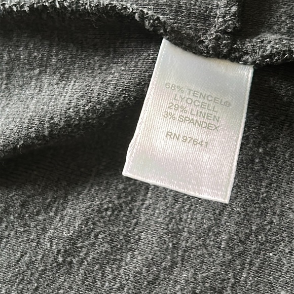 J Jill Pure Jill 2 pc Jacket & Capri Set - Picture 4 of 11